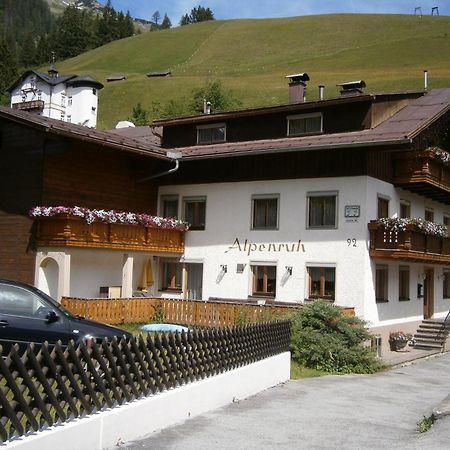 Gastehaus Alpenruh Apartment Holzgau Exterior photo